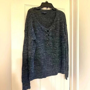 American eagle sweater size S